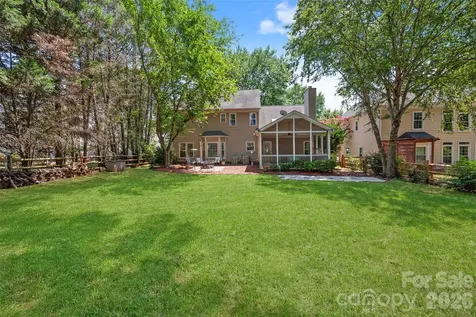 8906 Glade Court Huntersville NC 28078