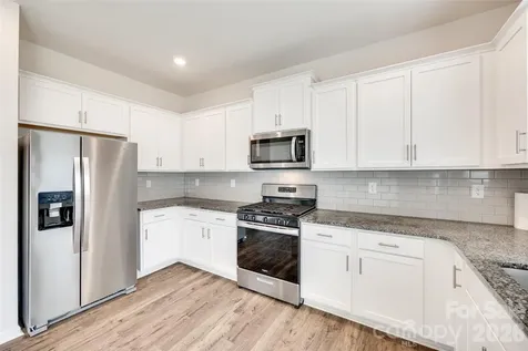 3513 Sycamore Crossing Court Mount Holly NC 28120