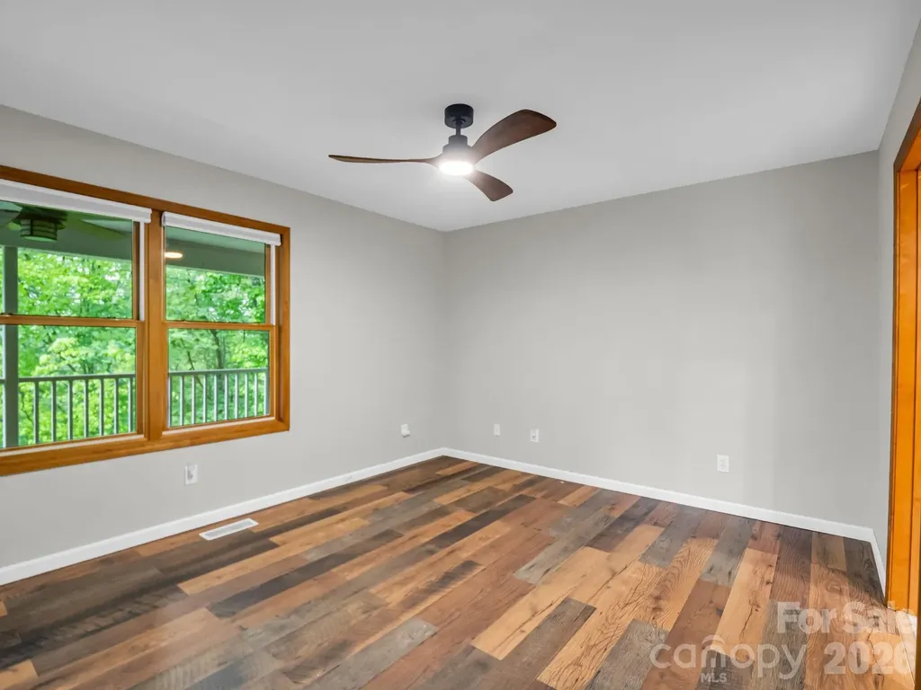 180 Canaday Drive Brevard NC 28712
