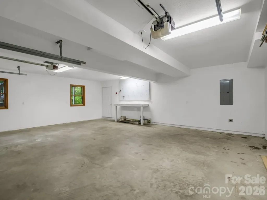 180 Canaday Drive Brevard NC 28712