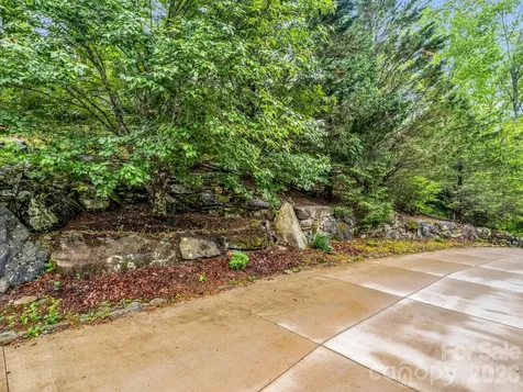 180 Canaday Drive Brevard NC 28712