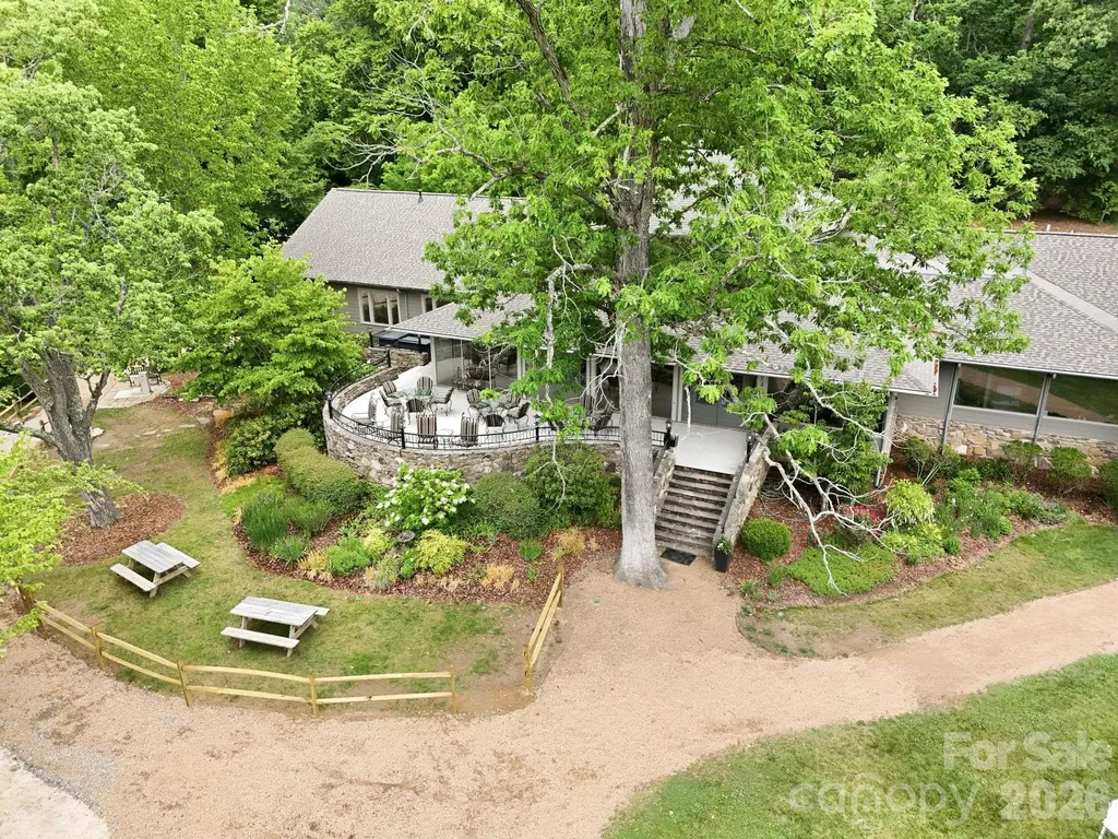 129 Orvis Stone Circle Biltmore Lake NC 28715