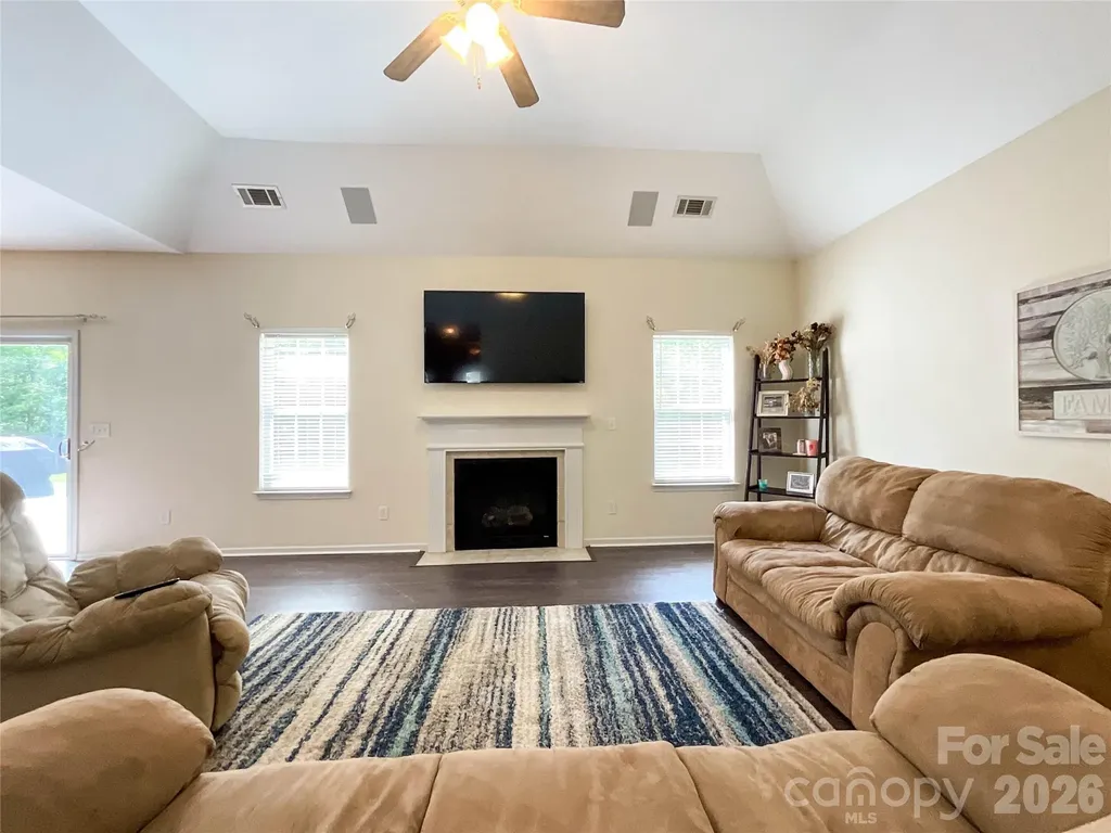 3025 Streamlet Way Monroe NC 28110