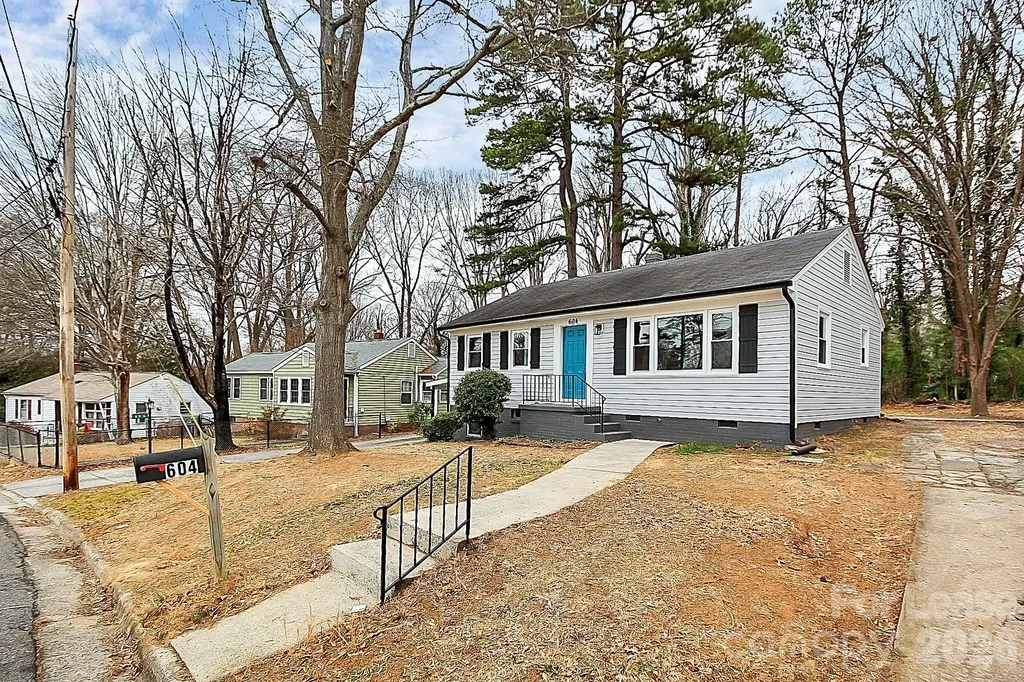 604 Westwood Circle Gastonia NC 28052