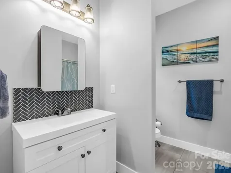 78 Ashley Court Mill Spring NC 28756