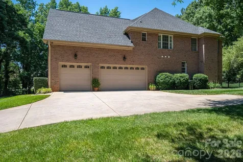 4608 Water Oak Drive Lake Wylie SC 29710