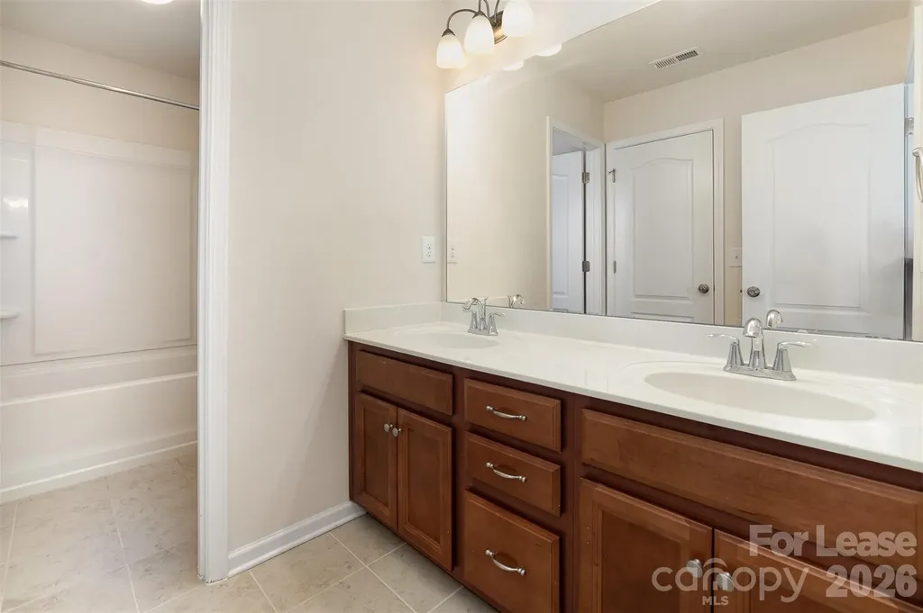 7922 Kelburn Lane Charlotte NC 28273