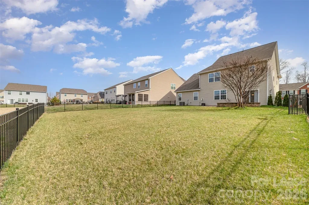 7922 Kelburn Lane Charlotte NC 28273