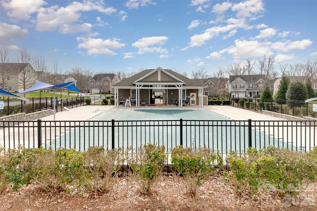 7922 Kelburn Lane Charlotte NC 28273