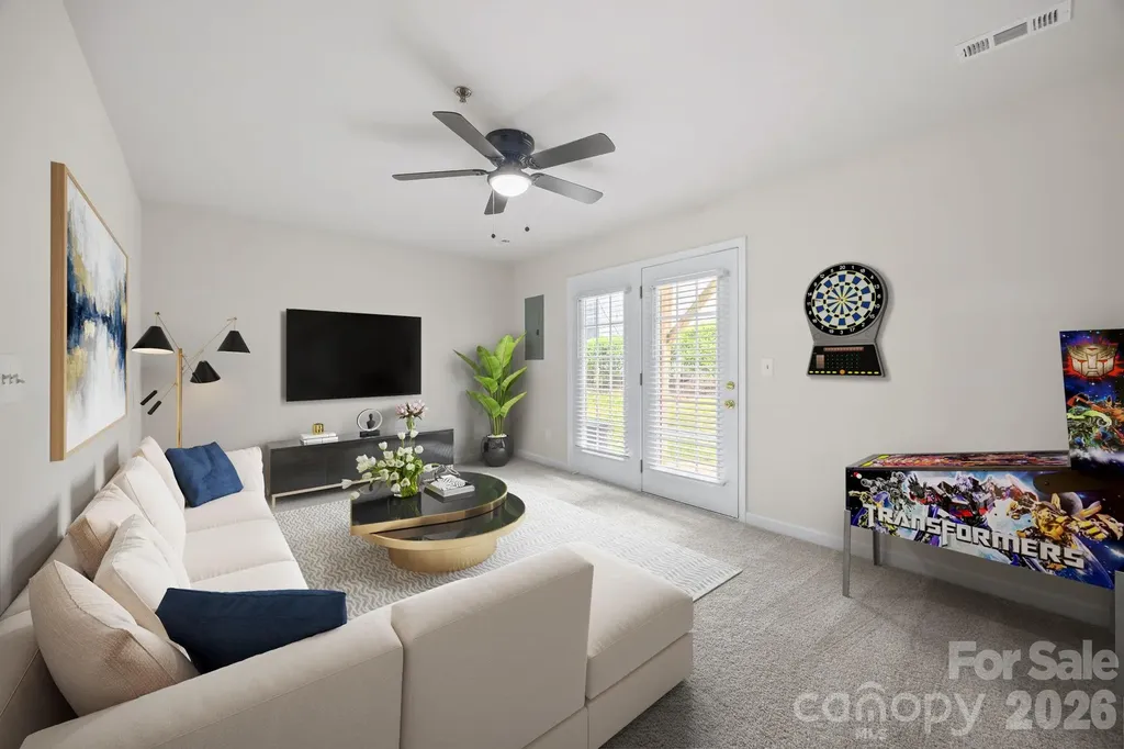 2750 Avalon Loop Road Charlotte NC 28269