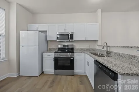 2750 Avalon Loop Road Charlotte NC 28269