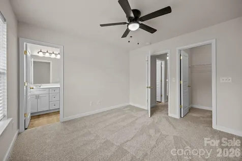 2750 Avalon Loop Road Charlotte NC 28269