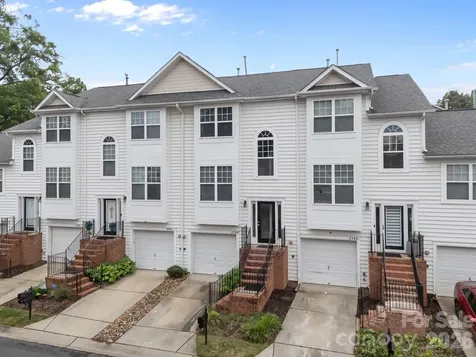 2750 Avalon Loop Road Charlotte NC 28269
