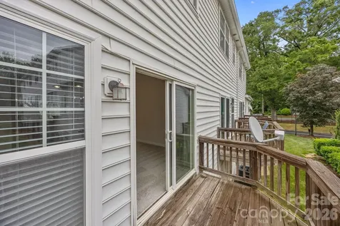 2750 Avalon Loop Road Charlotte NC 28269