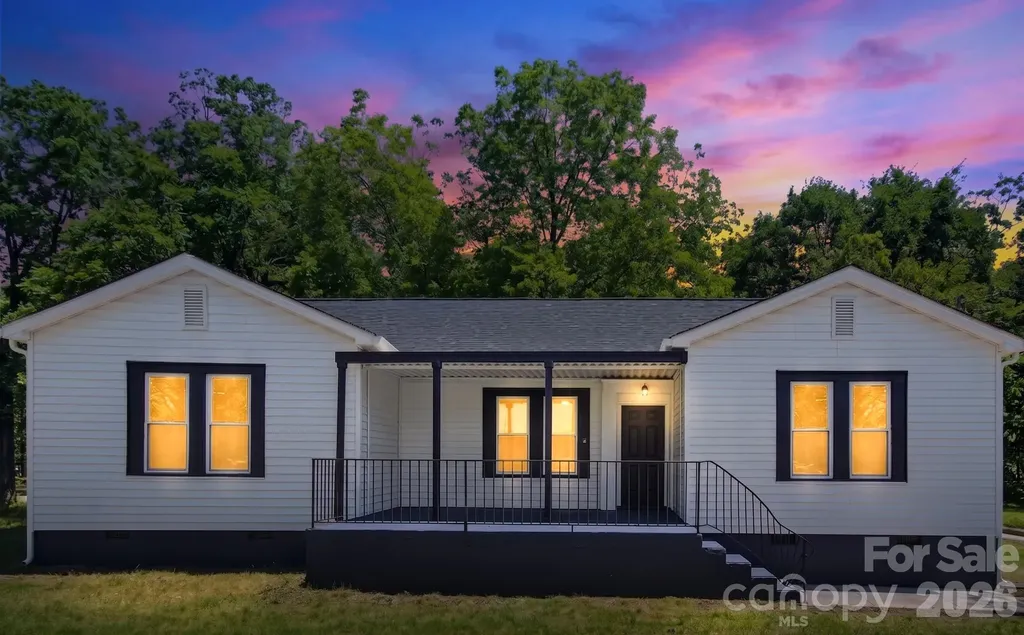 2622 Hemphill Street Charlotte NC 28208