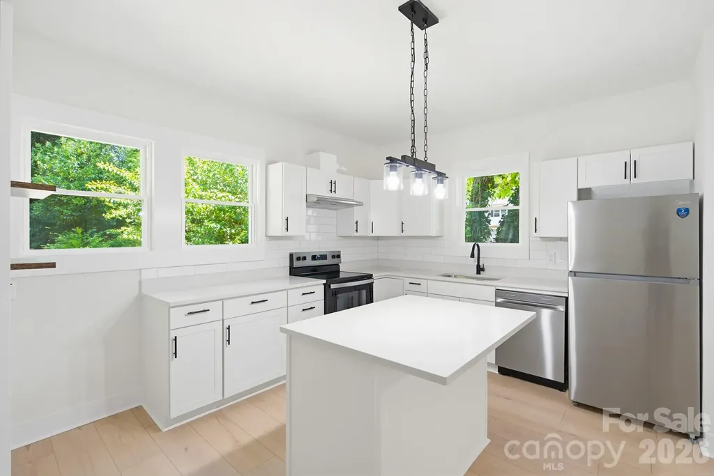 2622 Hemphill Street Charlotte NC 28208