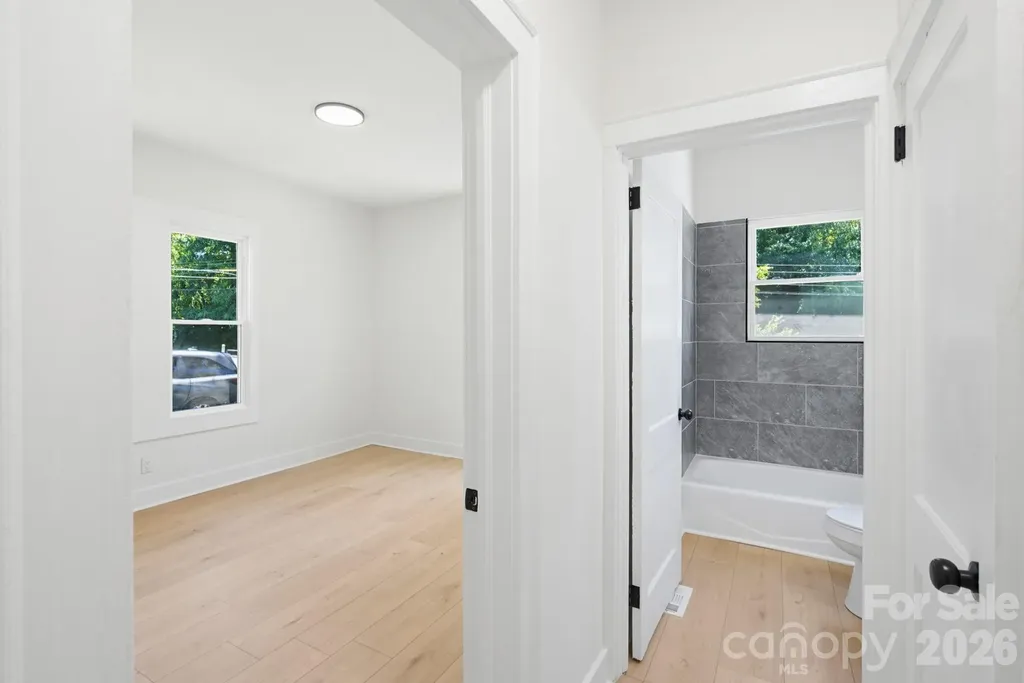 2622 Hemphill Street Charlotte NC 28208