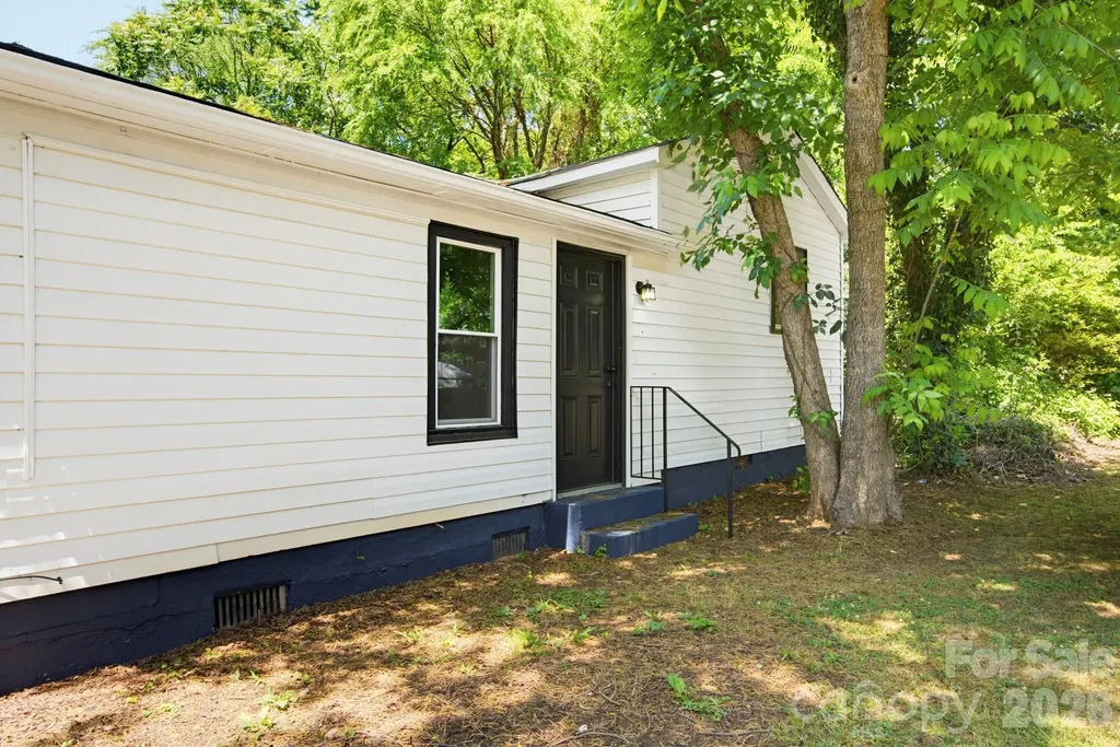 2622 Hemphill Street Charlotte NC 28208