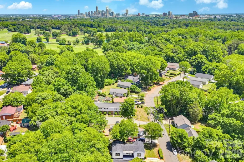 2622 Hemphill Street Charlotte NC 28208