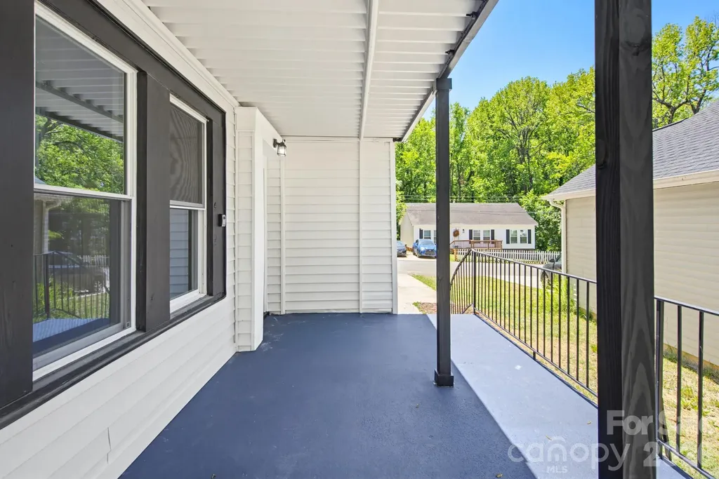 2622 Hemphill Street Charlotte NC 28208