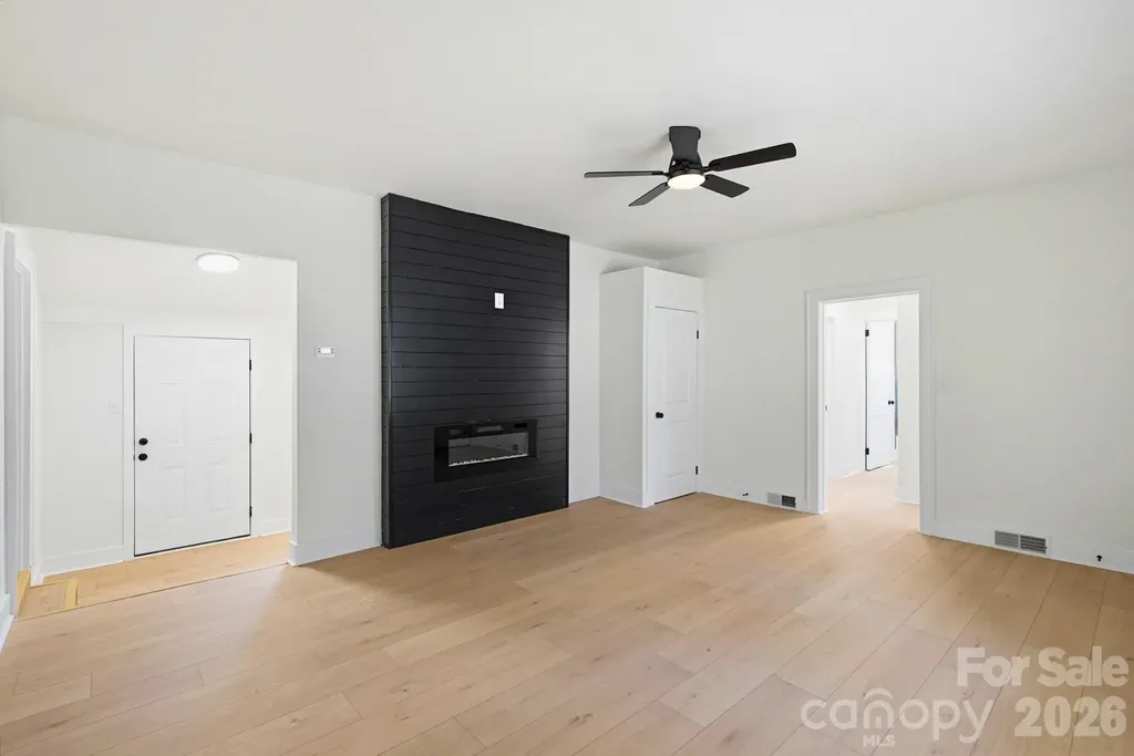 2622 Hemphill Street Charlotte NC 28208