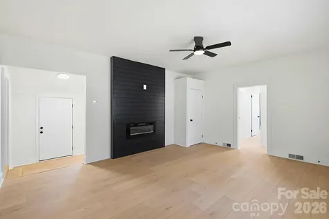 2622 Hemphill Street Charlotte NC 28208