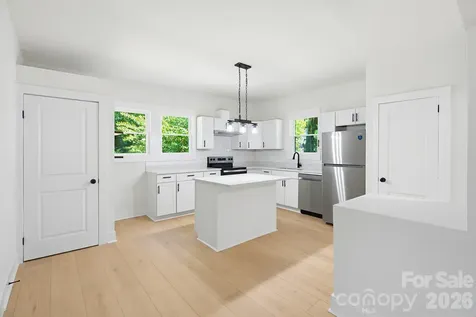 2622 Hemphill Street Charlotte NC 28208