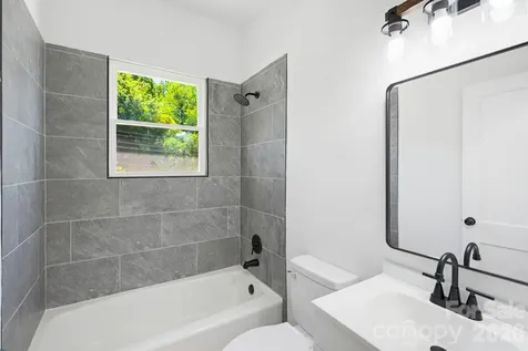 2622 Hemphill Street Charlotte NC 28208