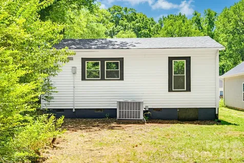 2622 Hemphill Street Charlotte NC 28208