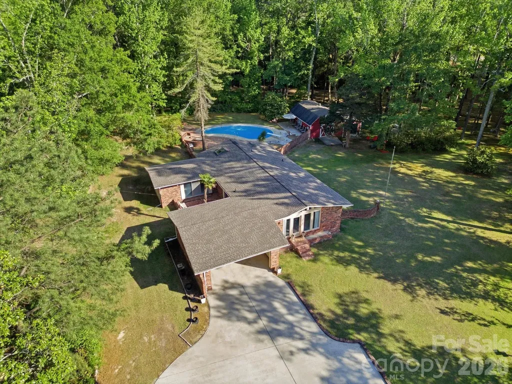 2904 Lyndell Way Lancaster SC 29720