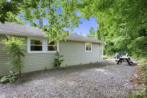 83 E View Street Marion NC 28752