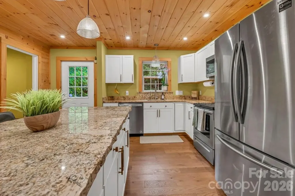 38 Macey Drive Nebo NC 28761