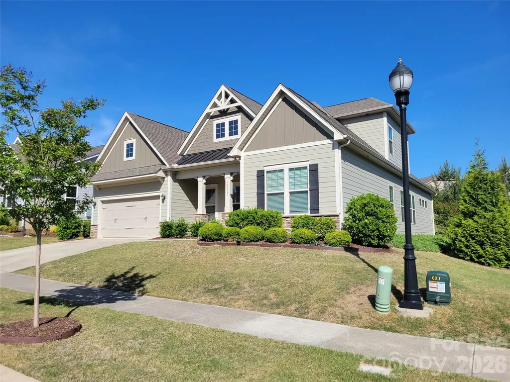 14027 Heron Crest Trace Charlotte NC 28278