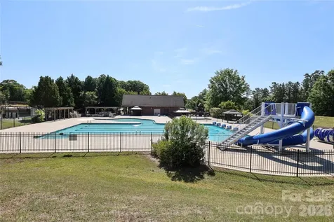 14027 Heron Crest Trace Charlotte NC 28278