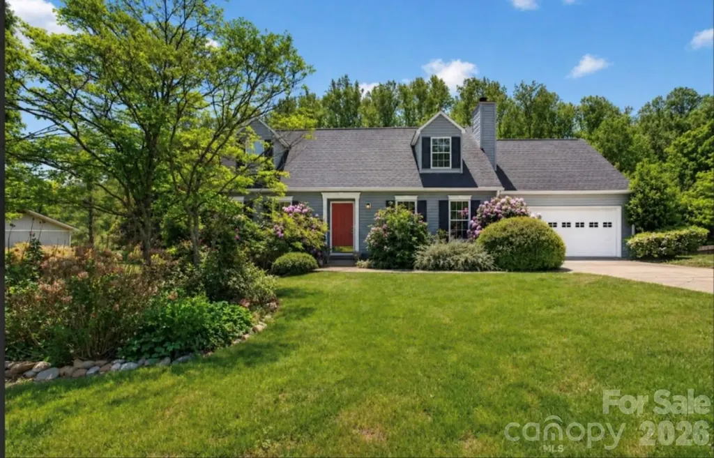 67 Beechwood Drive Hendersonville NC 28742