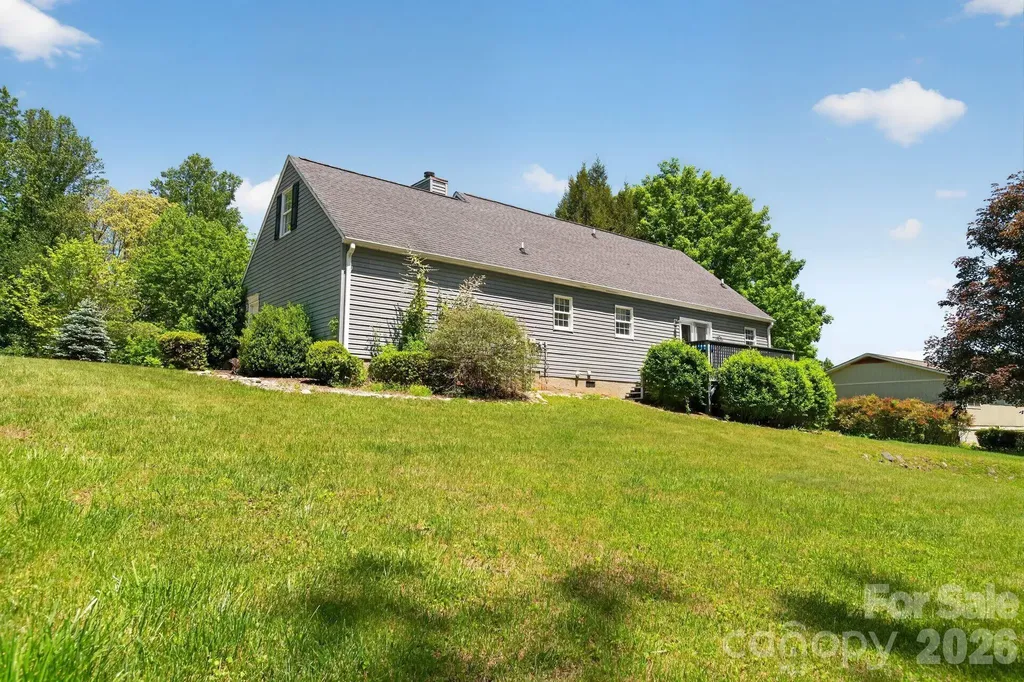 67 Beechwood Drive Hendersonville NC 28742