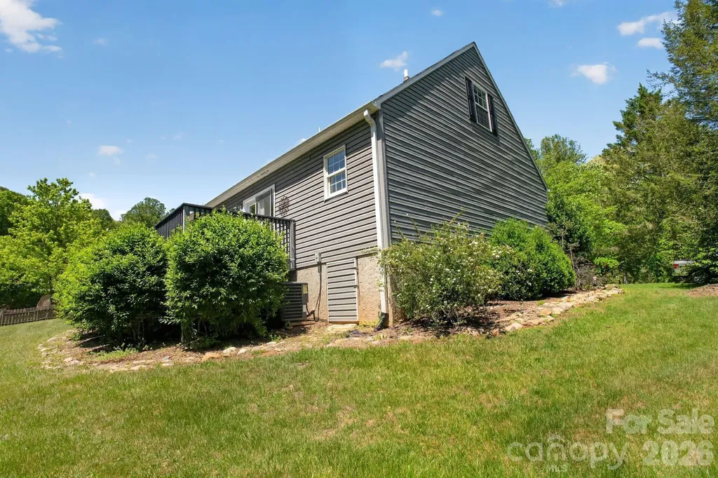 67 Beechwood Drive Hendersonville NC 28742