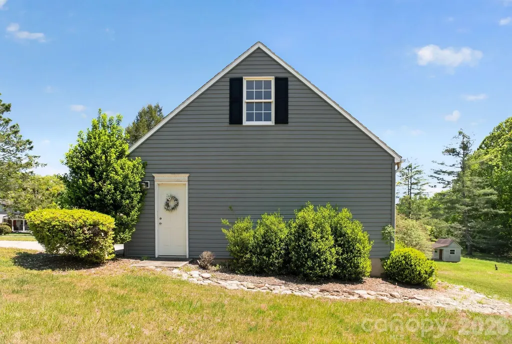 67 Beechwood Drive Hendersonville NC 28742