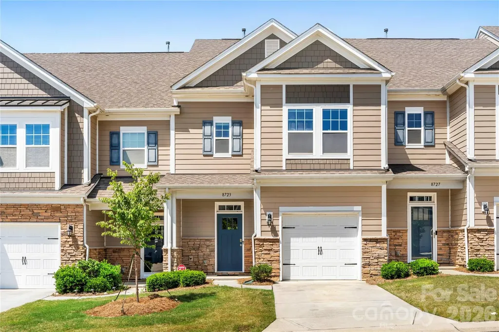 8723 Harris Lake Lane Charlotte NC 28269
