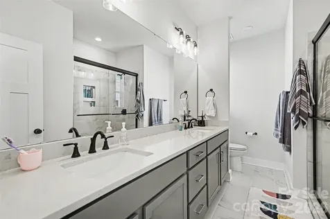 2305 Rozzelles Ferry Road Charlotte NC 28208