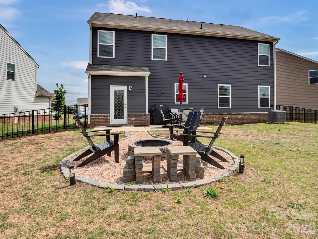 2818 Dominion Court Monroe NC 28110