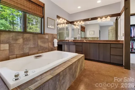380 Montagu Drive Spartanburg SC 29301