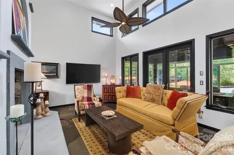 380 Montagu Drive Spartanburg SC 29301