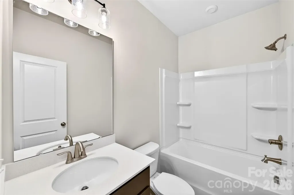 6025 Longar Lane Charlotte NC 28269
