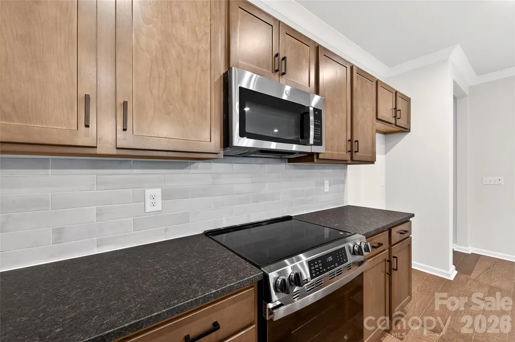 6025 Longar Lane Charlotte NC 28269