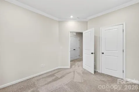 6025 Longar Lane Charlotte NC 28269