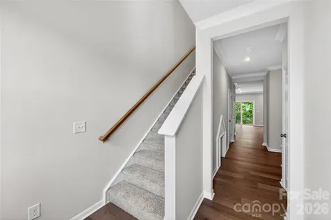 6025 Longar Lane Charlotte NC 28269