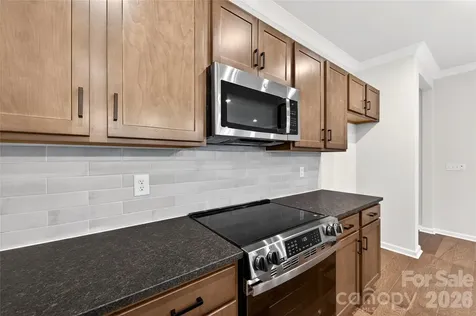 6025 Longar Lane Charlotte NC 28269