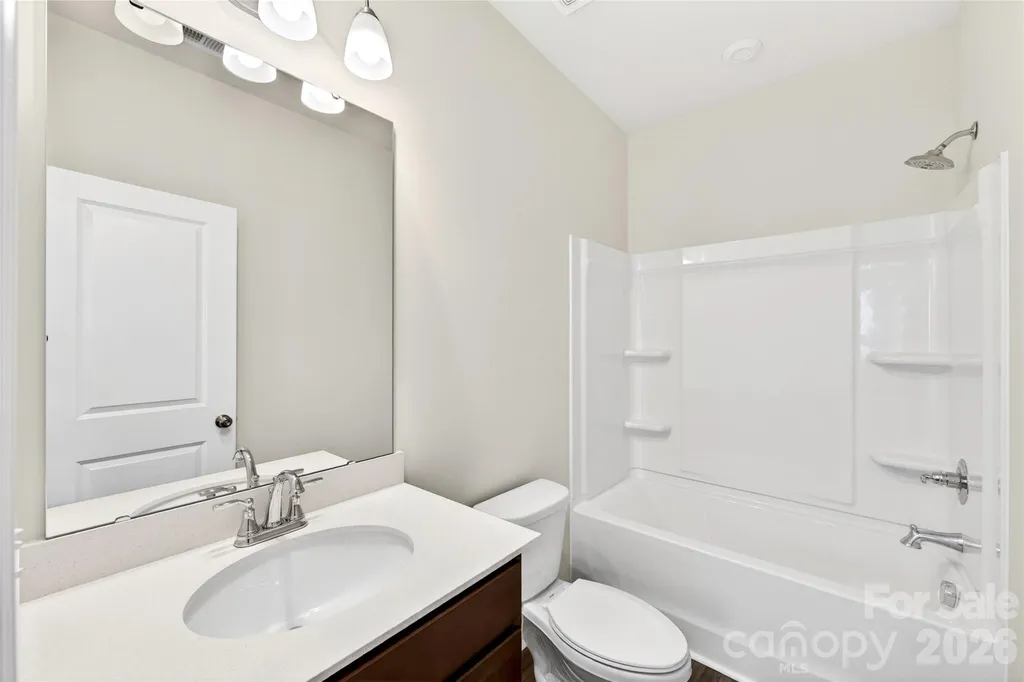 6021 Longar Lane Charlotte NC 28269
