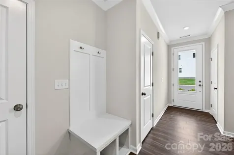 6021 Longar Lane Charlotte NC 28269